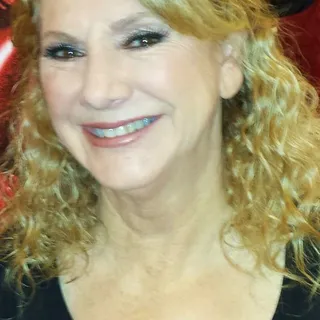 karen r.
