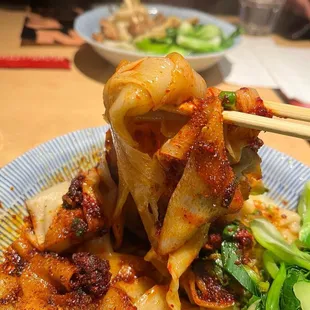 Nood close glam shot! Look at the delicious-ness!!