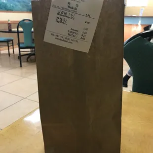 To go bag to eat in!