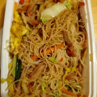 Roast pork Mei fun. A bit tasteless.