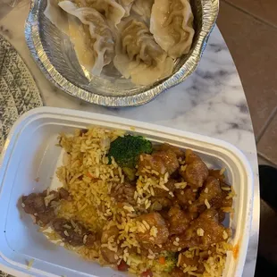 General tsos and steamed dumplings