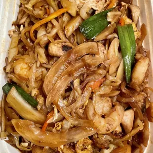 Moo Shu Shrimp (shredded vegetables with shrimp) 6/13