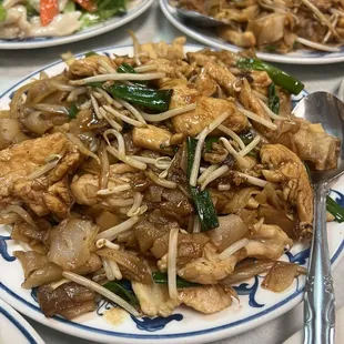 Chicken Chow Fun