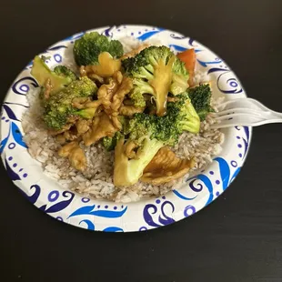 Different occasion of chicken and broccoli with white rice