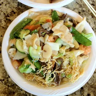 Hong Kong Krispy Noodle. Chicken beef and shrimps. Yum