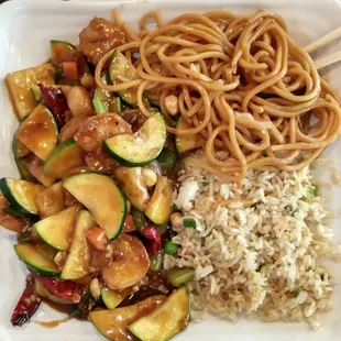 Kung pao chicken lunch special