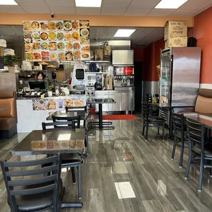 First impression shiny sparkling floors