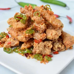 chicken wings and fried chicken, food