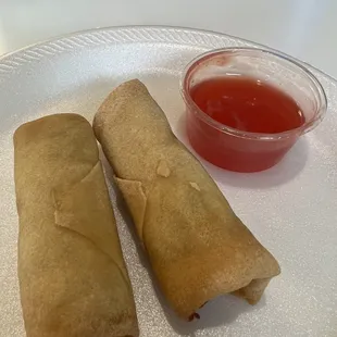 2 Egg Rolls