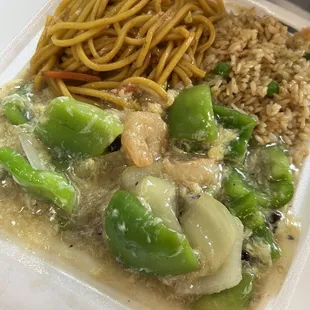 Shrimp L24. Shrimp with Lobster Sauce Lunch