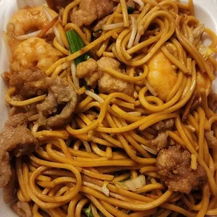 House Lo Mein with shrimp beef and chicken