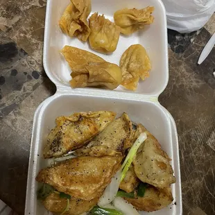 16. Fried Dumpling &amp; 15. Fried Wonton and Crab Meat Cheese