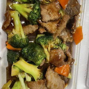 Beef 57. Beef with Broccoli
