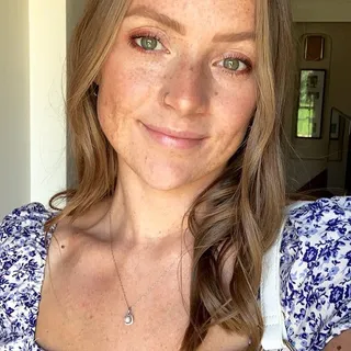 Sarah T.