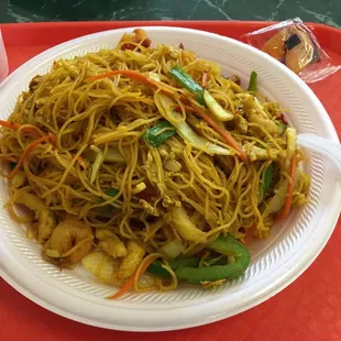 Singapore Mei Fun is always one of my favorite noodle dishes.