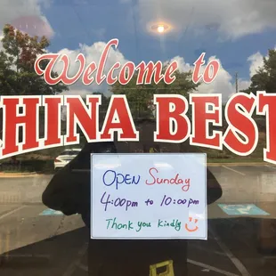 No longer open for lunch on Sundays!