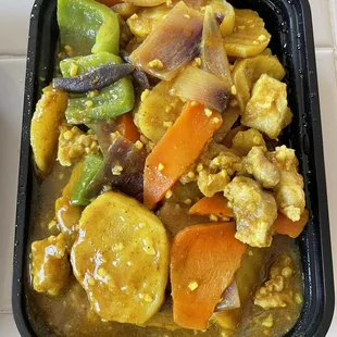 68. Yellow Curry Chicken a la Carte
