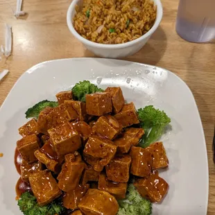 General Tsos Tofu w/ fried rice