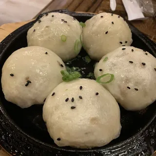 5 Hot Pan Fried Pork Buns