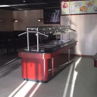 Buffet area (at lunch)