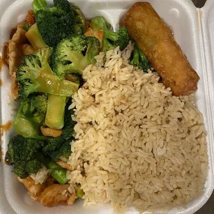 Chicken with Broccoli (Entree)