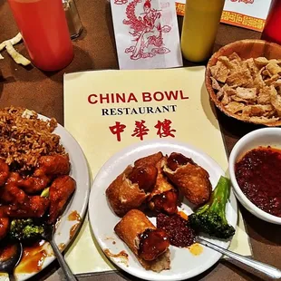 food, chicken wings and fried chicken