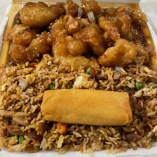 Combination plate garlic chicken, bbq pork fried rice and a egg roll...yum!!