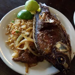 Whole fried tilapia