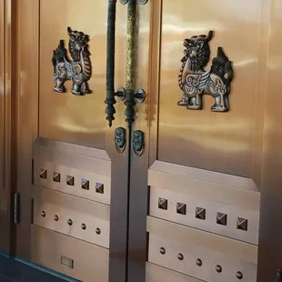 Fancy pansy doors