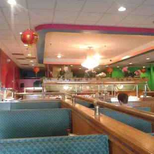 the interior of a chinese restaurant