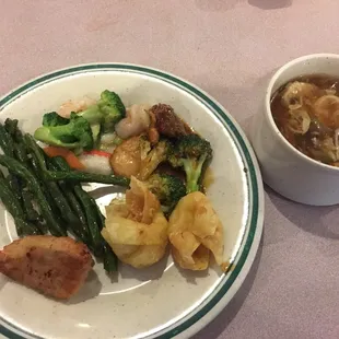 Seafood Delight, crab rangoon, green beans, and hot and sour soup are all good for a buffet.