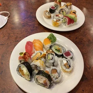 Decent mediocre quality sushi rolls!