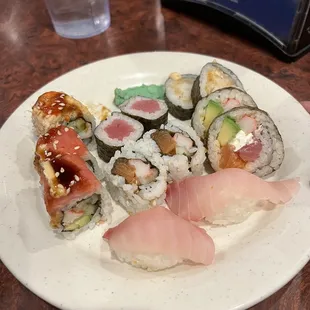 Favorite Chinese buffet for sushi! IG: @betterwithju