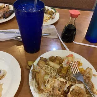 Food from the buffet that I have pretty much destroyed