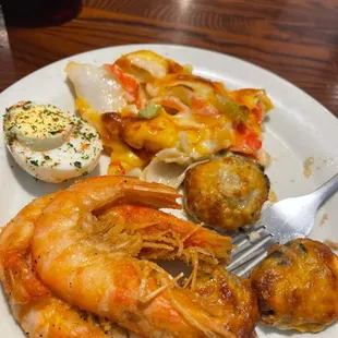 Shrimp, stuff mushrooms and crab sea food bake