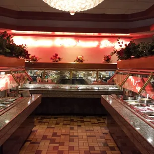 the buffet area of a chinese restaurant