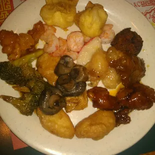 a plate of chinese food