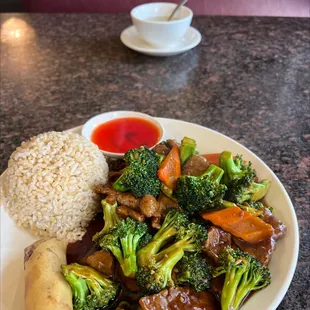 Beef with Broccoli lunch
