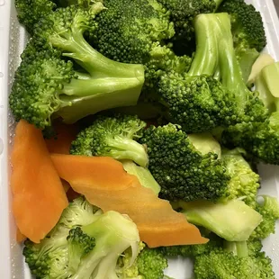 106. Broccoli with Garlic Sauce