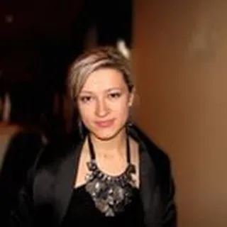 Julia U.