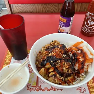 Vermicelli noodles with chicken!! Yummy!!!!