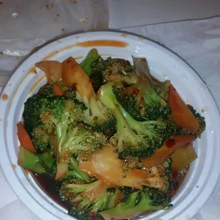 Broccoli with garlic sauce...cooked without oil