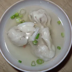 Wanton soup with large home made wontons