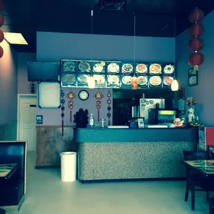 sushi and sashimi, interior
