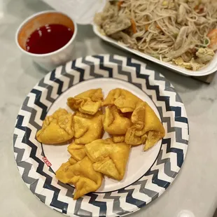 8 Piece Fried Crab Rangoon
