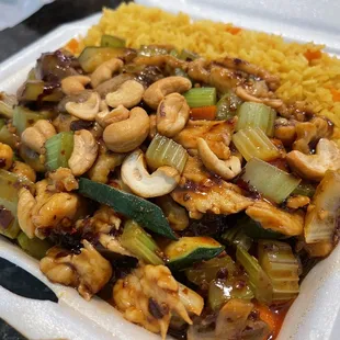 Chicken with Cashew Nuts