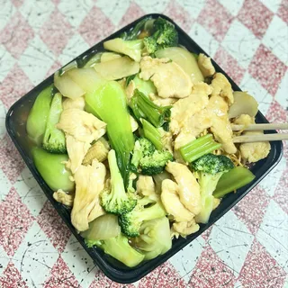 Chicken and Pan Fried Noodle