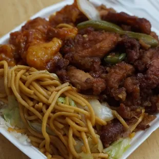 chicken wings and fried chicken, food