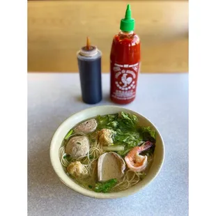 Wonton Egg Noddle