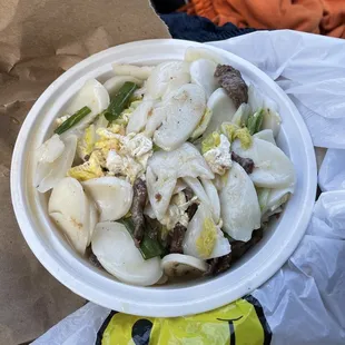 40. Beef Chow Bai Goo (chao nian gao - (炒年糕)）stir fry rice cake